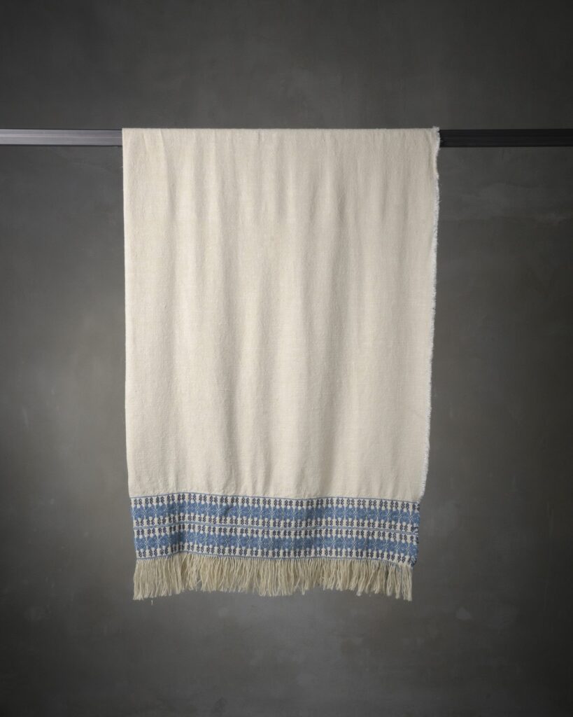 FEACI.D1 - Bianco, 140cm x 190cm